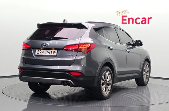 Hyundai Santafe Diesel(e-VGT) 2.0 4WD Exclusive — пробег 228 746 км — фото 2 из 5