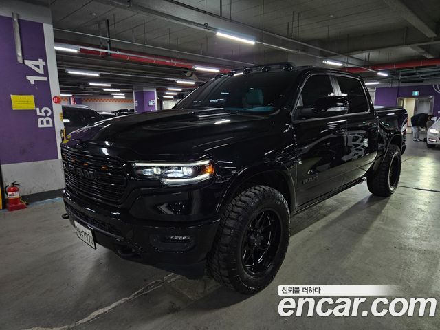 Dodge Ram Pick Up 5.7 — пробег 72 300 км — фото 1 из 5
