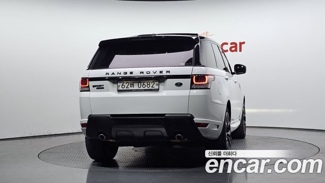 Land Rover Range Rover Sport 3.0 SDV6 AB Dynamic — пробег 136 593 км — фото 4 из 5