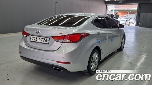 Hyundai AVANTE 1.6 GDi Modern Standard — пробег 74 301 км — фото 4 из 5