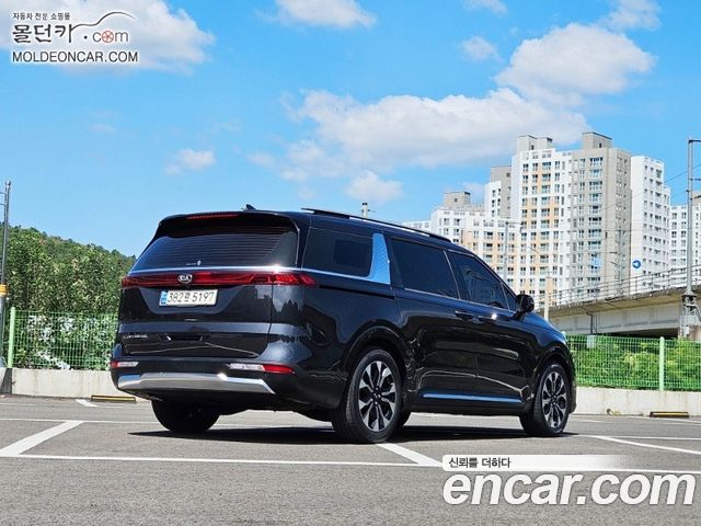 Kia Carnival Diesel 9-Seater Signature — пробег 65 904 км — фото 4 из 5