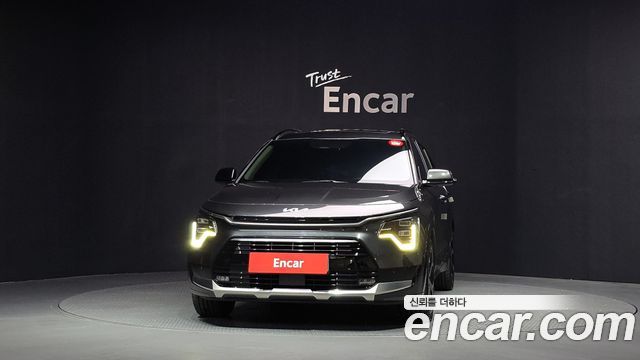 Kia Niro Signature — пробег 60 697 км — фото 3 из 5