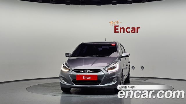 Hyundai Accent WIT 1.6 GDI Premium — пробег 129 401 км — фото 3 из 5