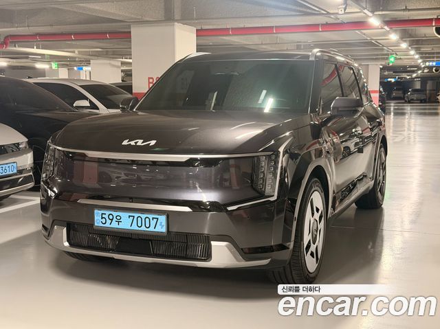 Kia EV9 Long Range 4WD Earth — пробег 75 441 км — фото 1 из 5