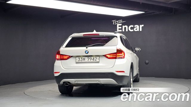 BMW X1 xDrive 20d — пробег 262 565 км — фото 4 из 5