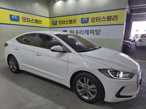 Hyundai AVANTE 1.6 GDI Modern special — пробег 139 000 км — фото 3 из 5