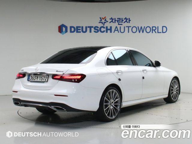 Mercedes-Benz E-Class E350 4MATIC AMG Line — пробег 99 765 км — фото 2 из 5