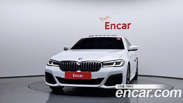 BMW 5-Series 530i xDrive M Sport Package — пробег 55 454 км — фото 3 из 5