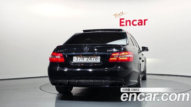 Mercedes-Benz E-Class E63 AMG — пробег 162 558 км — фото 4 из 5