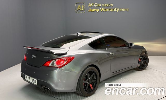 Hyundai Genesis из Кореи Encar