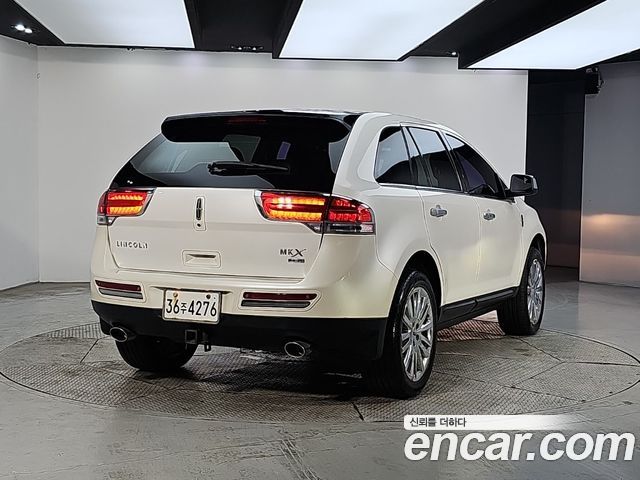 Lincoln MKX 3.7 AWD — пробег 126 000 км — фото 4 из 5