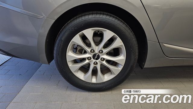 Kia K8 из Кореи Encar