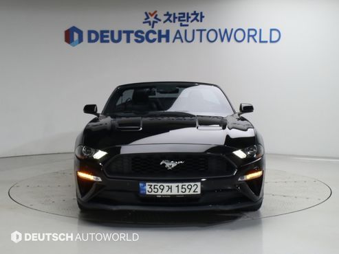 Ford Mustang Convertible — пробег 103 421 км — фото 3 из 5