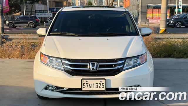 Honda Odyssey 3.5 4th — пробег 105 100 км — фото 3 из 5