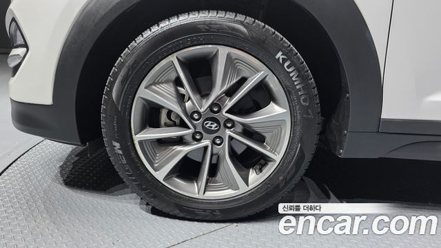Hyundai Tucson из Кореи Encar