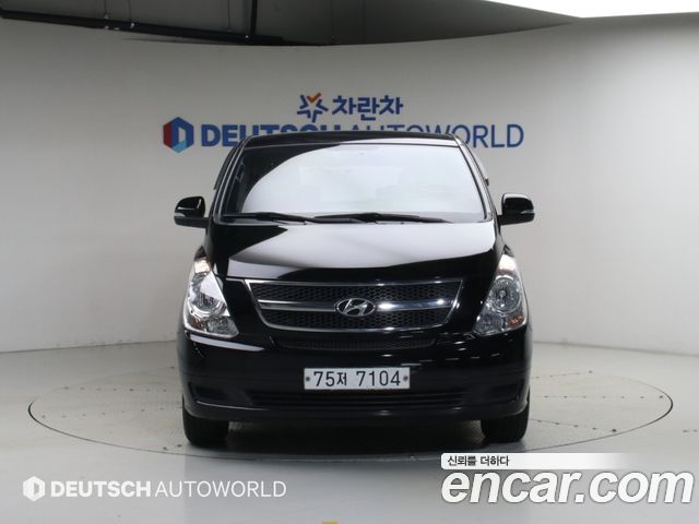 Hyundai Starex 12-Seater Wagon CVX Deluxe — пробег 230 000 км — фото 3 из 5