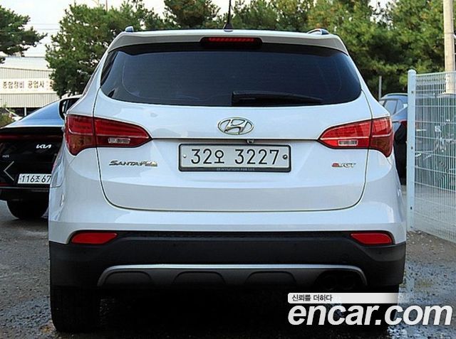 Hyundai Santafe Diesel(e-VGT) 2.2 2WD Smart — пробег 192 471 км — фото 4 из 5