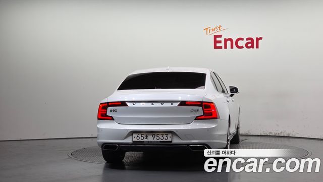 Volvo S90 D4 Inscription — пробег 241 648 км — фото 4 из 5