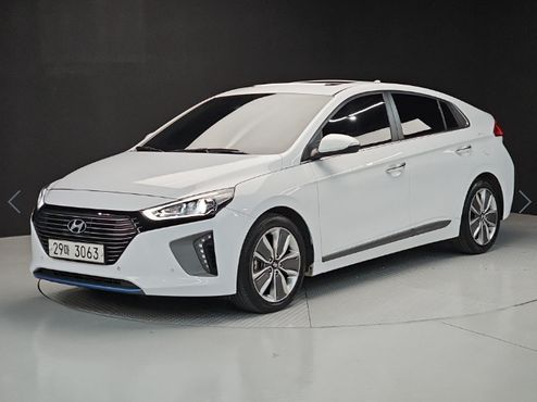 Hyundai Ioniq Q — пробег 161 612 км — фото 2 из 5