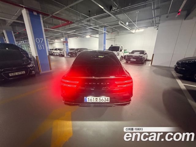 Genesis G80 Gasoline 2.5 Turbo 2WD — пробег 7 800 км — фото 4 из 5