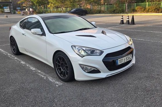 Hyundai Genesis 200 Turbo S — пробег 204 440 км — фото 2 из 5