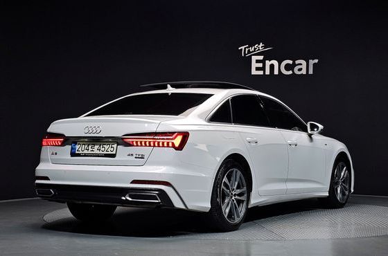 Audi A6 45 TFSI Quattro Premium — пробег 60 851 км — фото 2 из 5