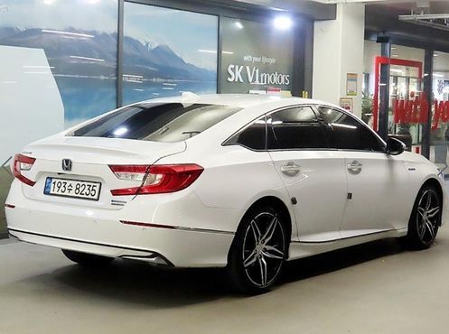 Honda Accord 2.0 Hybrid Touring — пробег 77 745 км — фото 4 из 5