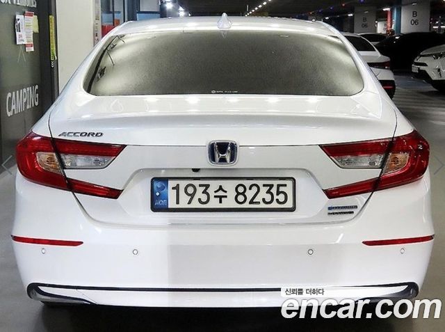 Honda Accord 2.0 Hybrid Touring — пробег 77 745 км — фото 5 из 5