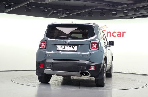 Jeep Renegade 2.0 Diesel Limited AWD — пробег 229 455 км — фото 4 из 5