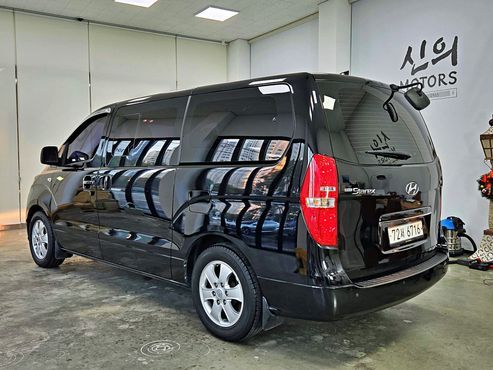 Hyundai Starex Wagon 12-Seater Smart — пробег 86 000 км — фото 4 из 5