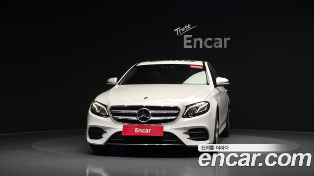 Mercedes-Benz E-Class из Кореи Encar