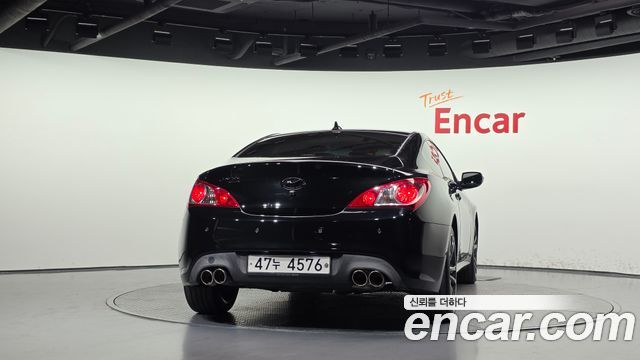 Hyundai Genesis из Кореи Encar