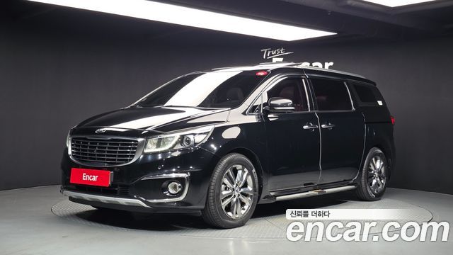 Kia Carnival 9-seater Noblesse — пробег 197 368 км — фото 1 из 5