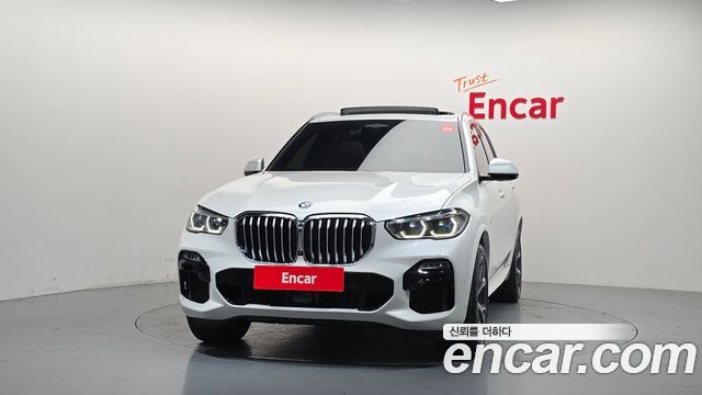 BMW X5 xDrive 30d M Sport First Edition — пробег 51 946 км — фото 3 из 5