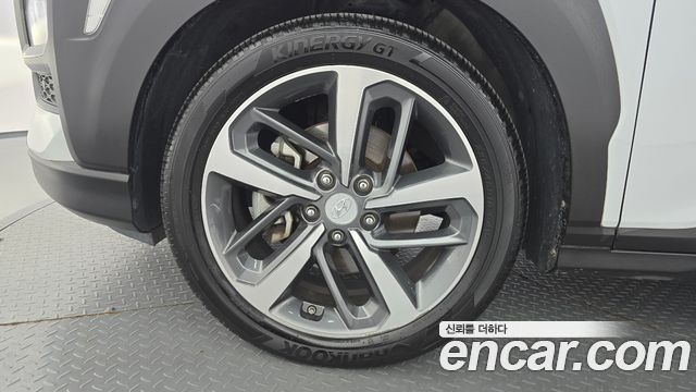 Hyundai Kona из Кореи Encar