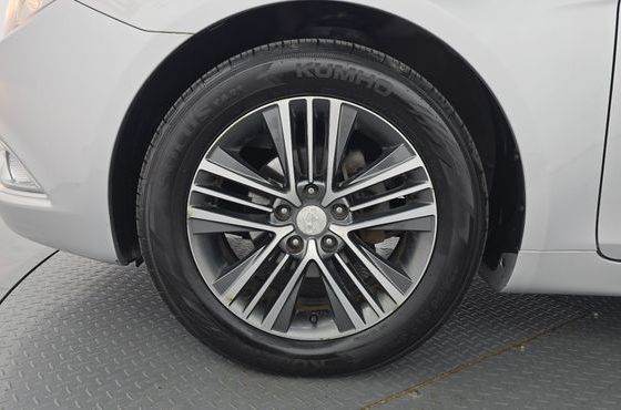 Hyundai Sonata LPI Smart — пробег 158 495 км — фото 5 из 5