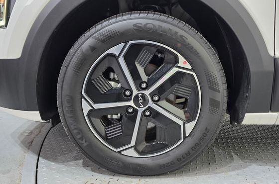 Kia Niro Prestige — пробег 33 338 км — фото 5 из 5