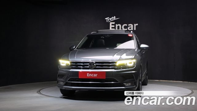 Volkswagen Tiguan 2.0 TDI Prestige — пробег 123 921 км — фото 3 из 5