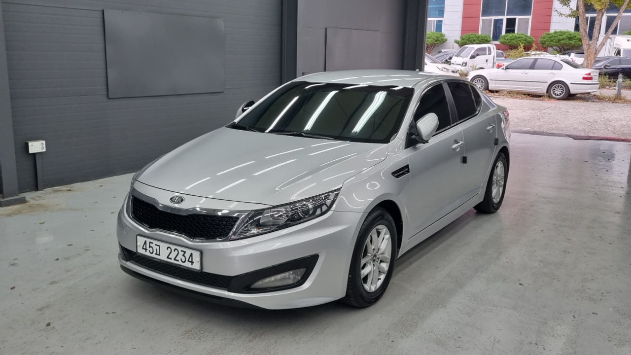 Kia K5 LPI Luxury — пробег 174 800 км — фото 1 из 5
