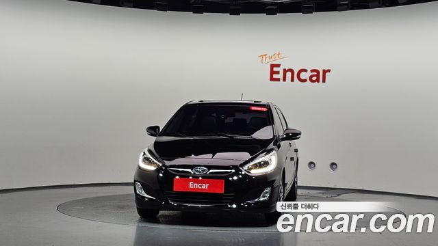 Hyundai Accent WIT 1.4 VVT Premium — пробег 71 778 км — фото 3 из 5