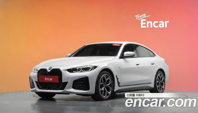 BMW i4 eDrive40 M Sports Pro — пробег 18 266 км — фото 1 из 5