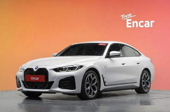 BMW i4 eDrive40 M Sports Pro — пробег 18 266 км — фото 1 из 5