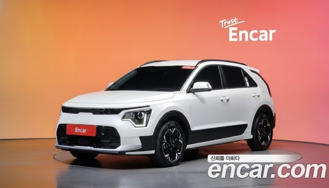 Kia Niro Air — пробег 17 056 км — фото 1 из 5
