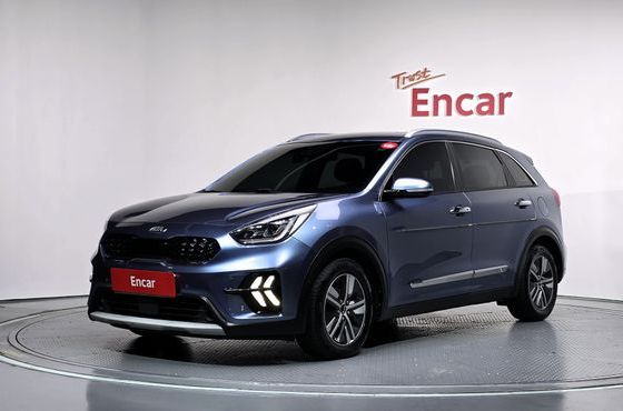 Kia Niro 1.6 HEV Noblesse Special — пробег 172 032 км — фото 1 из 5