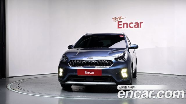Kia Niro 1.6 HEV Noblesse Special — пробег 172 032 км — фото 3 из 5