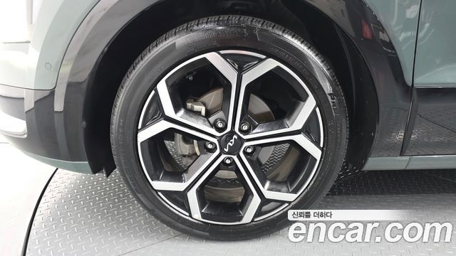 Kia Niro Signature — пробег 94 640 км — фото 5 из 5