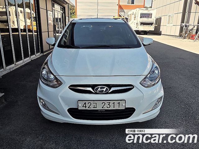 Hyundai Accent WIT 1.6 GDI Top — пробег 100 027 км — фото 2 из 5