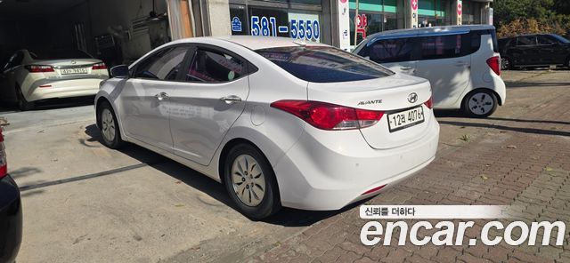Hyundai AVANTE M16 GDI Modern — пробег 306 717 км — фото 4 из 5