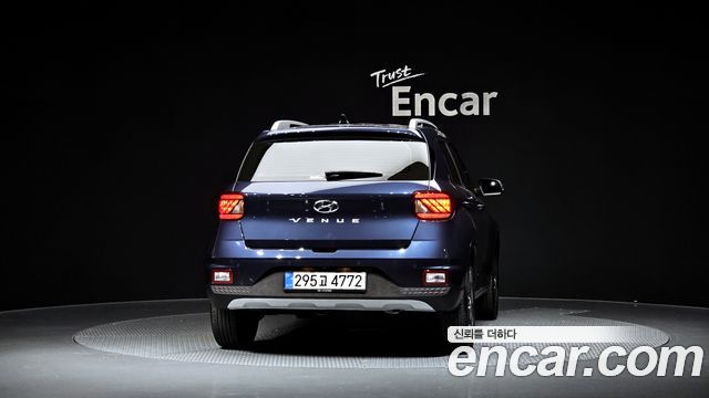 Hyundai Venue из Кореи Encar
