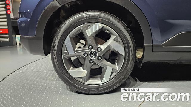 Hyundai Venue из Кореи Encar
